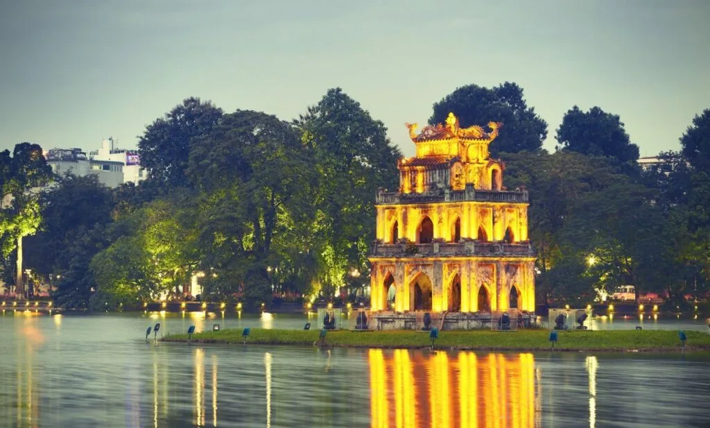 Hanoi Sword lake vietnam 1224x765 1 1224x738 1 Vietadvisor