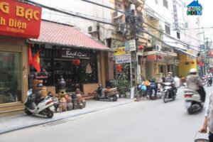 Được hình thành từ thế kỷ 15, phố Hàng Mắm đã trở thành trung tâm sản xuất và buôn bán nước mắm