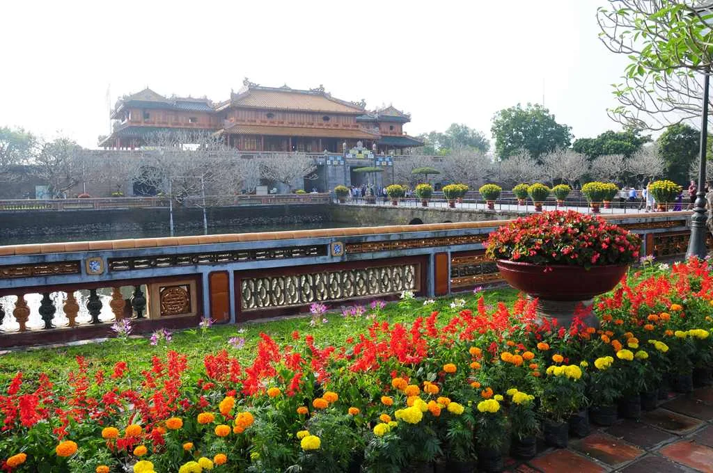 M&ugrave;a xu&acirc;n l&agrave; m&ugrave;a đẹp nhất tại Huế 