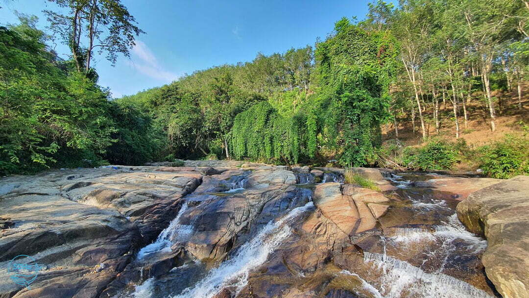 Th&aacute;c trượt T&agrave; Pứa - Tọa độ chill bậc nhất ở B&igrave;nh Thuận