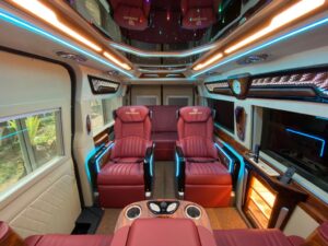 Limousine có thể coi là một phương tiện có tiện nghi tốt nhất khi di chuyển