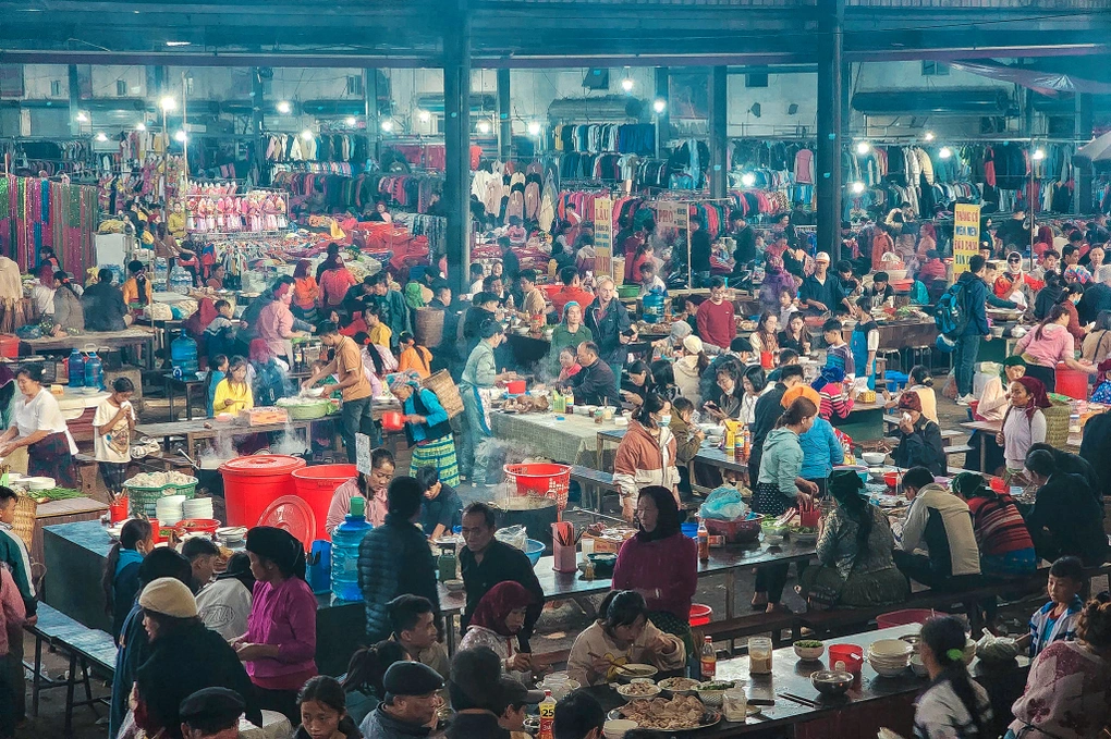 Immerse yourself in the local culture and sample the delicious street food at Ha Giang's local markets