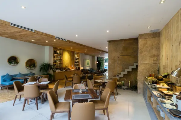 Silverland Yen Hotel - 胡志明市住宿攻略