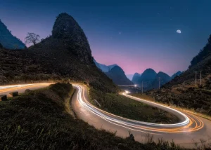 The Thing Everyone Plans Around Backwards ha giang loop light 2