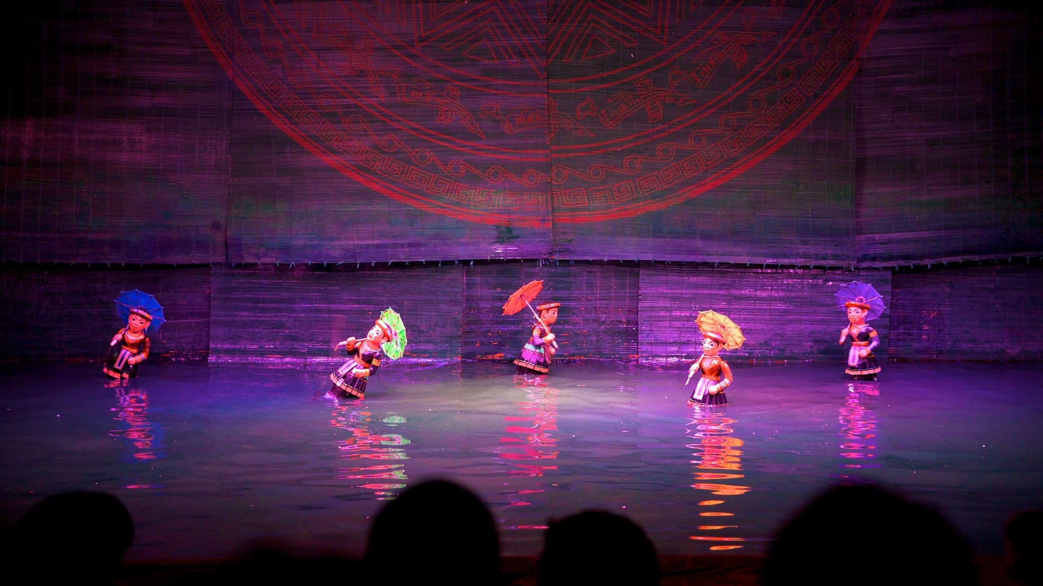 이 35달러/일 일정으로 하노이 구시가지를 탐험하세요 20 Thang Long Water Puppet Theatre Vietadvisor