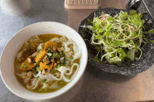 Mi Quang