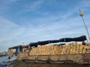 Cai Rang Floating Market 2