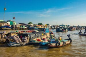 Can Tho floating market Mekong Delta Vietadvisor