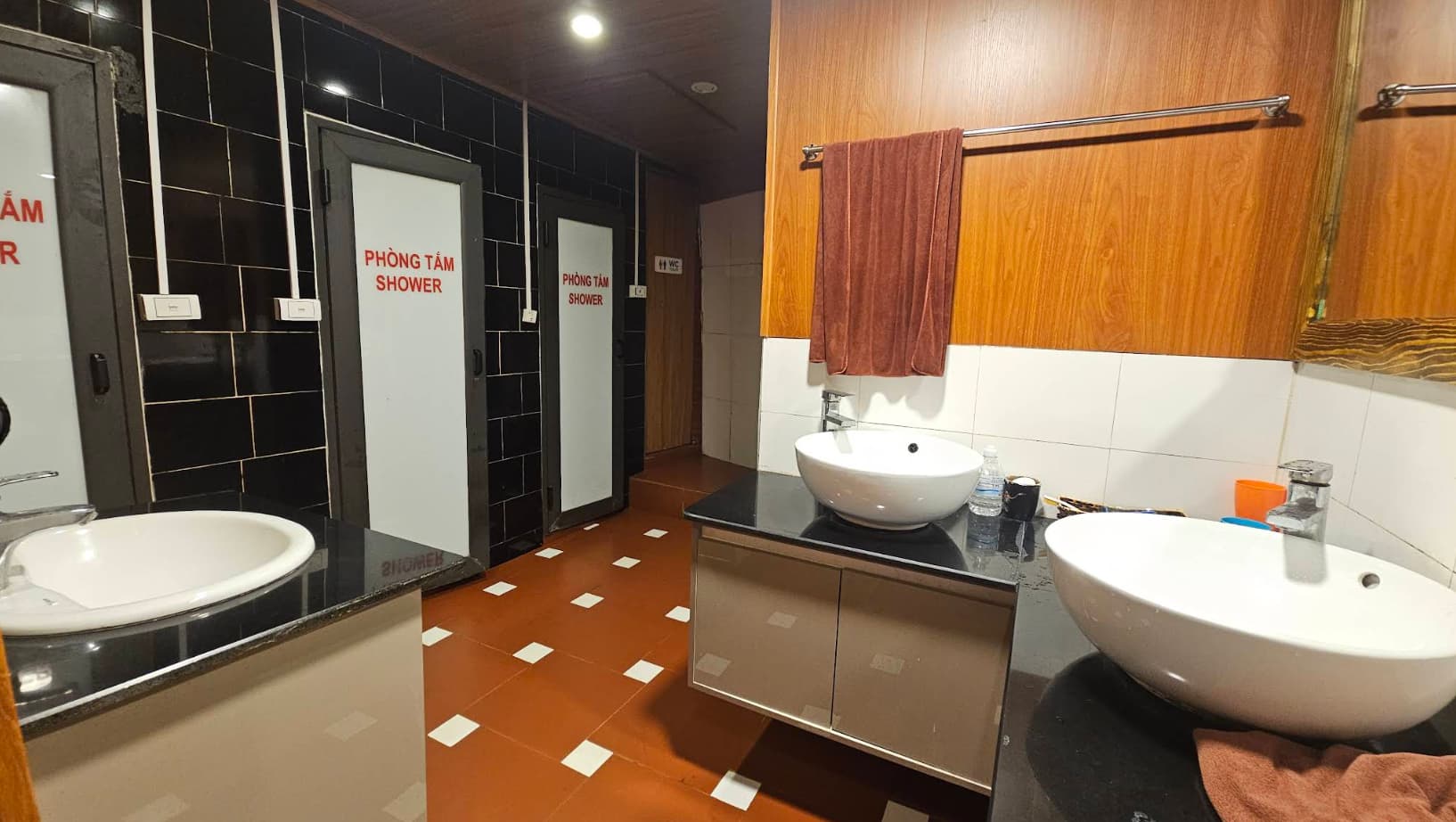 판시판 투어를 위한 사파 숙소 추천 5곳을 찾았습니다 115 판시판 테라스 카페 앤 홈스테이