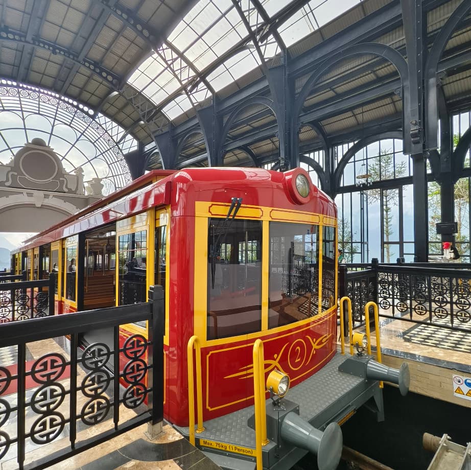 판시판 투어를 위한 사파 숙소 추천 5곳을 찾았습니다 95 호텔 드 라 쿠폴 – M갤러리 - 사파 숙소 추천