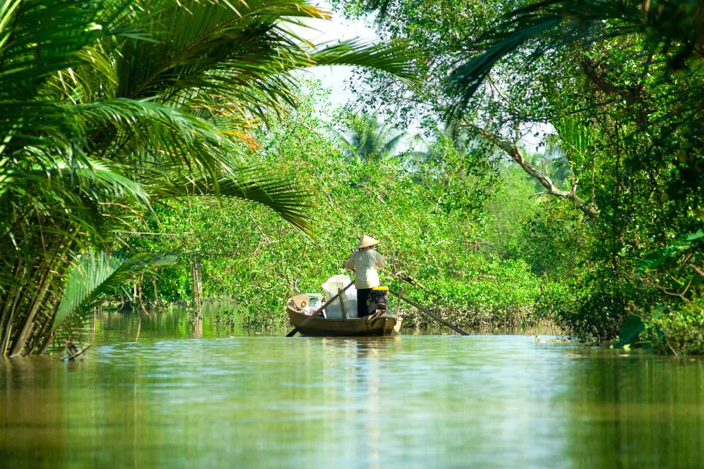 Mekong Delta floating market tour