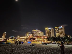 Just walking on the beach (My Khe) 7