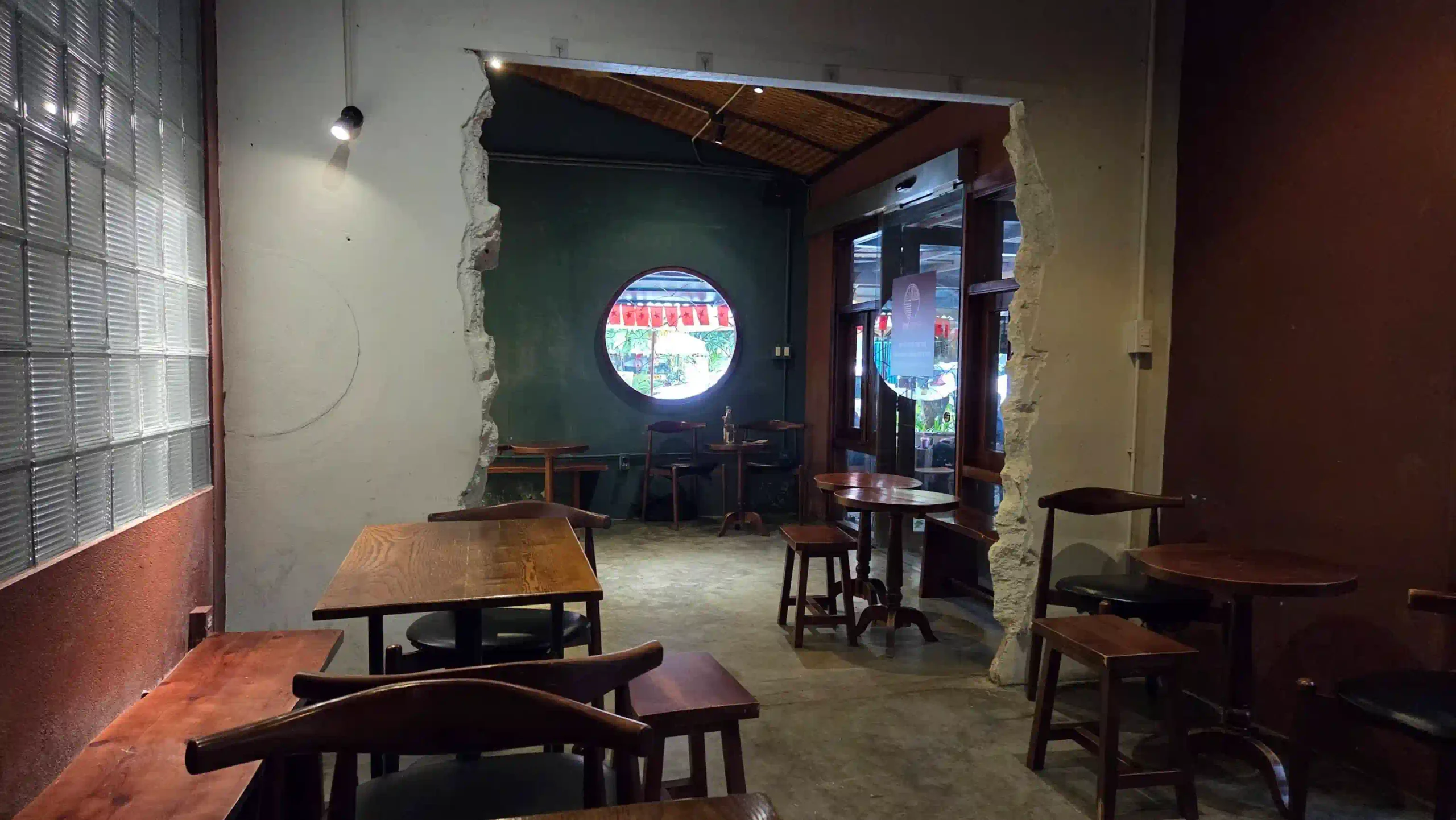 da nang coffee 3 scaled Vietadvisor