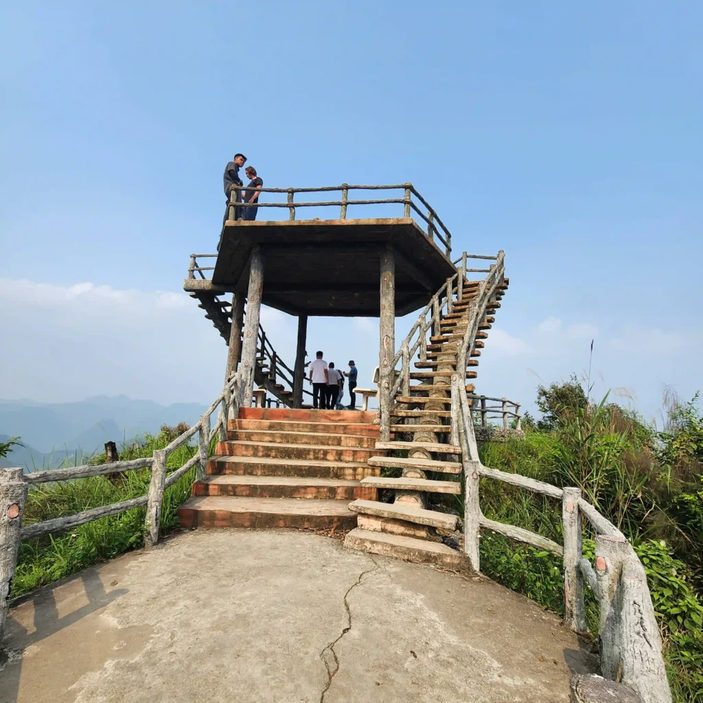Quan Ba Heaven Gate 2 Vietadvisor