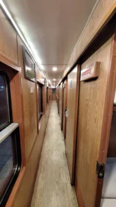 The Romantic Trap – The Overnight Train 3