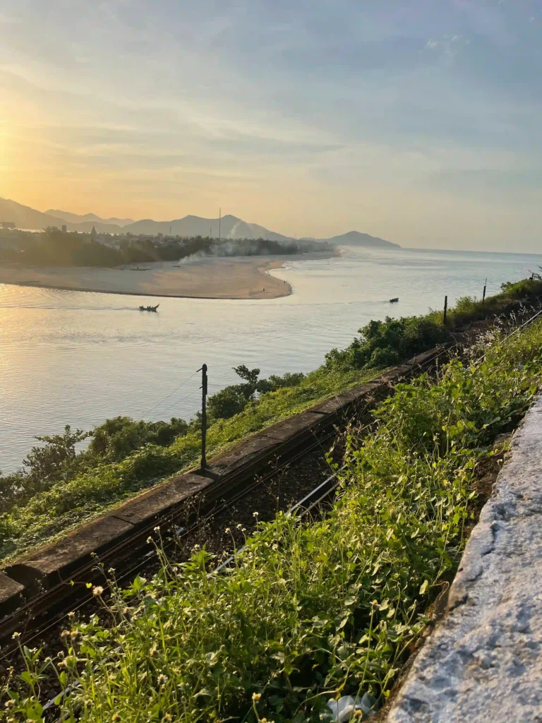 Hai van pass 2 Vietadvisor