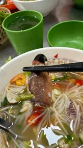 Bún Bề Bề (Mantis Shrimp & Thunder Crab Noodle Soup) 3