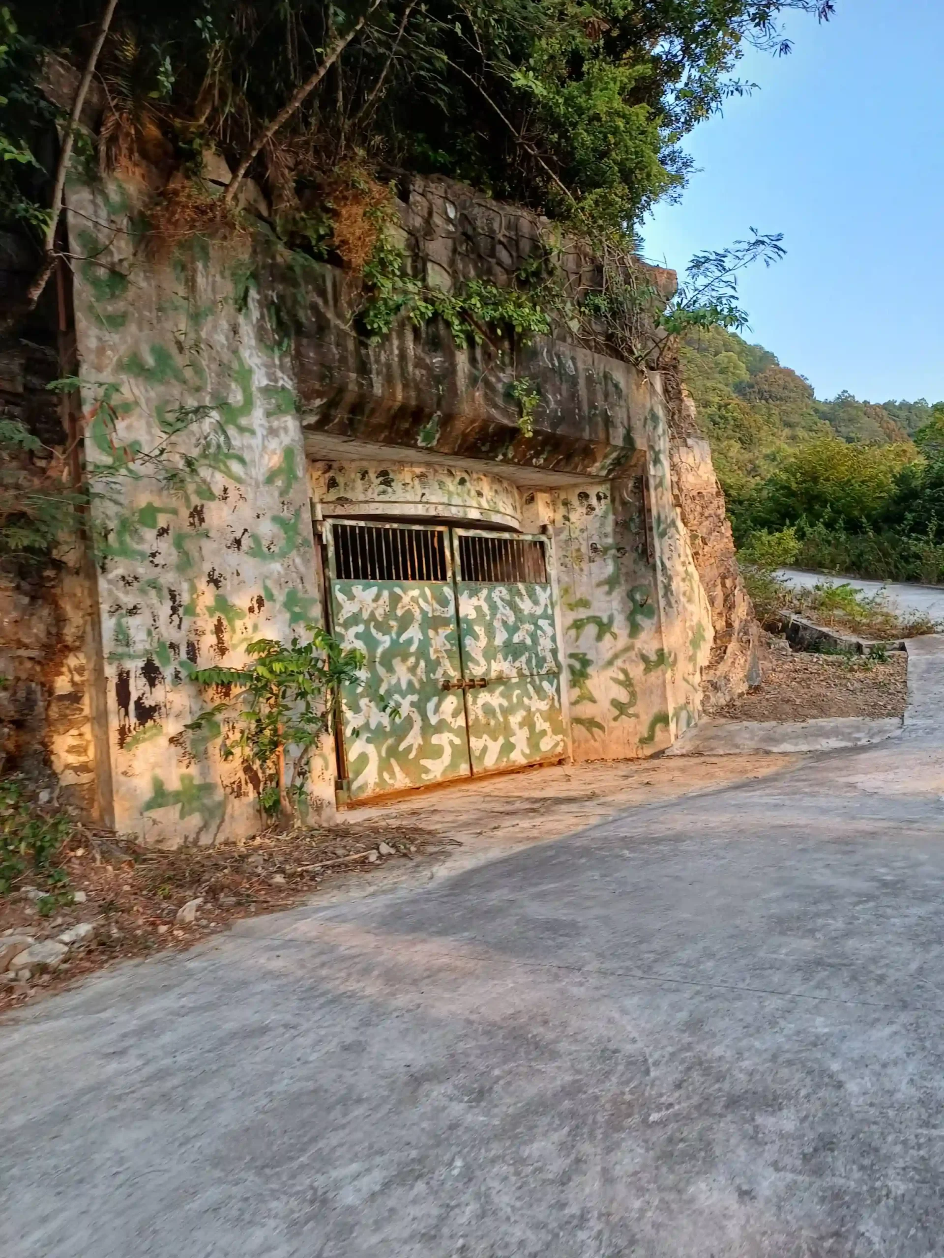 12 Halong Bay attractions you need to see when come here 100 Cannon Fort Cat Ba Island 2 scaled Vietadvisor