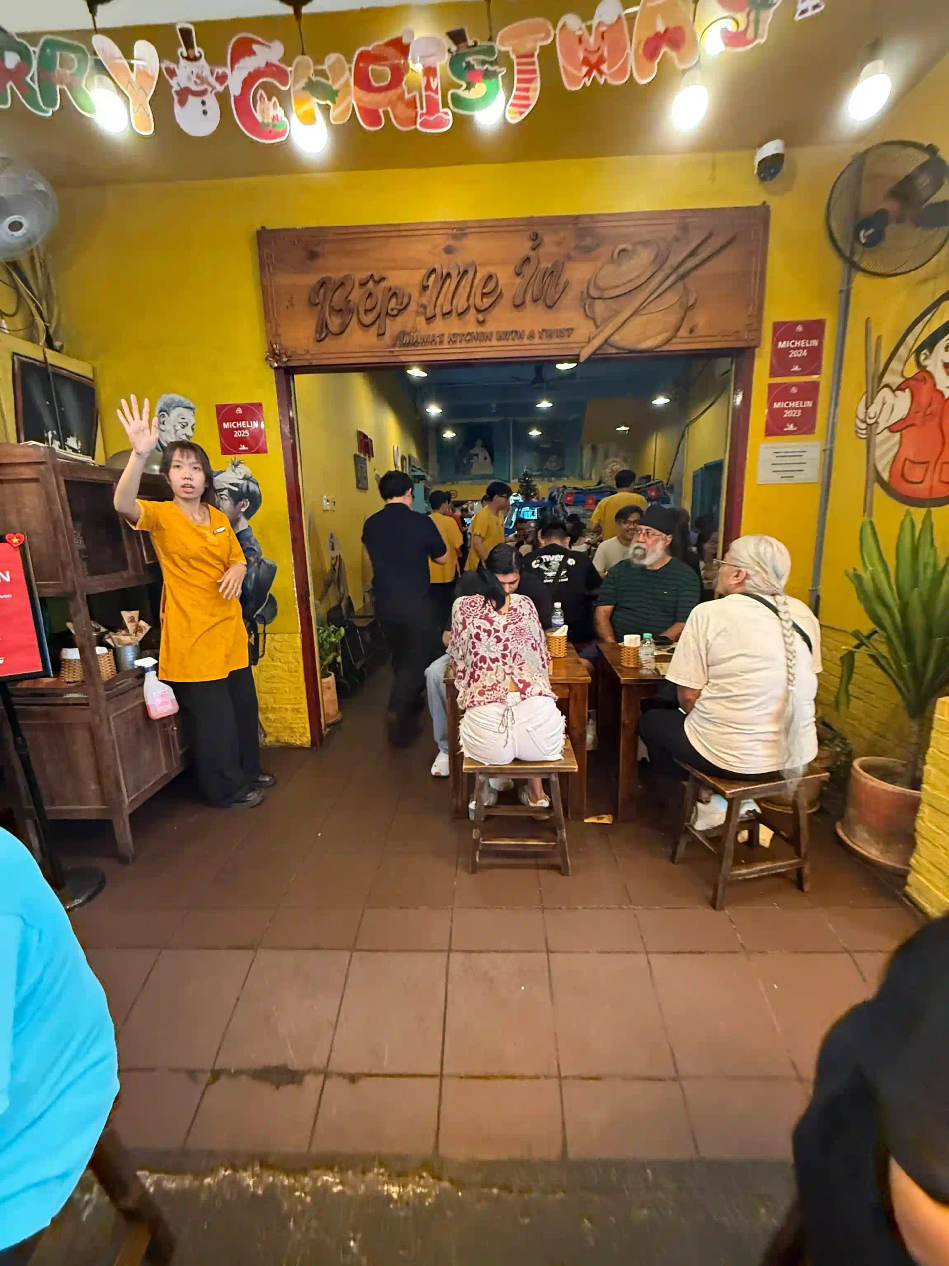 The local way to spend 2 days in Ho Chi Minh City 70 Bep Me In com tam scaled Vietadvisor
