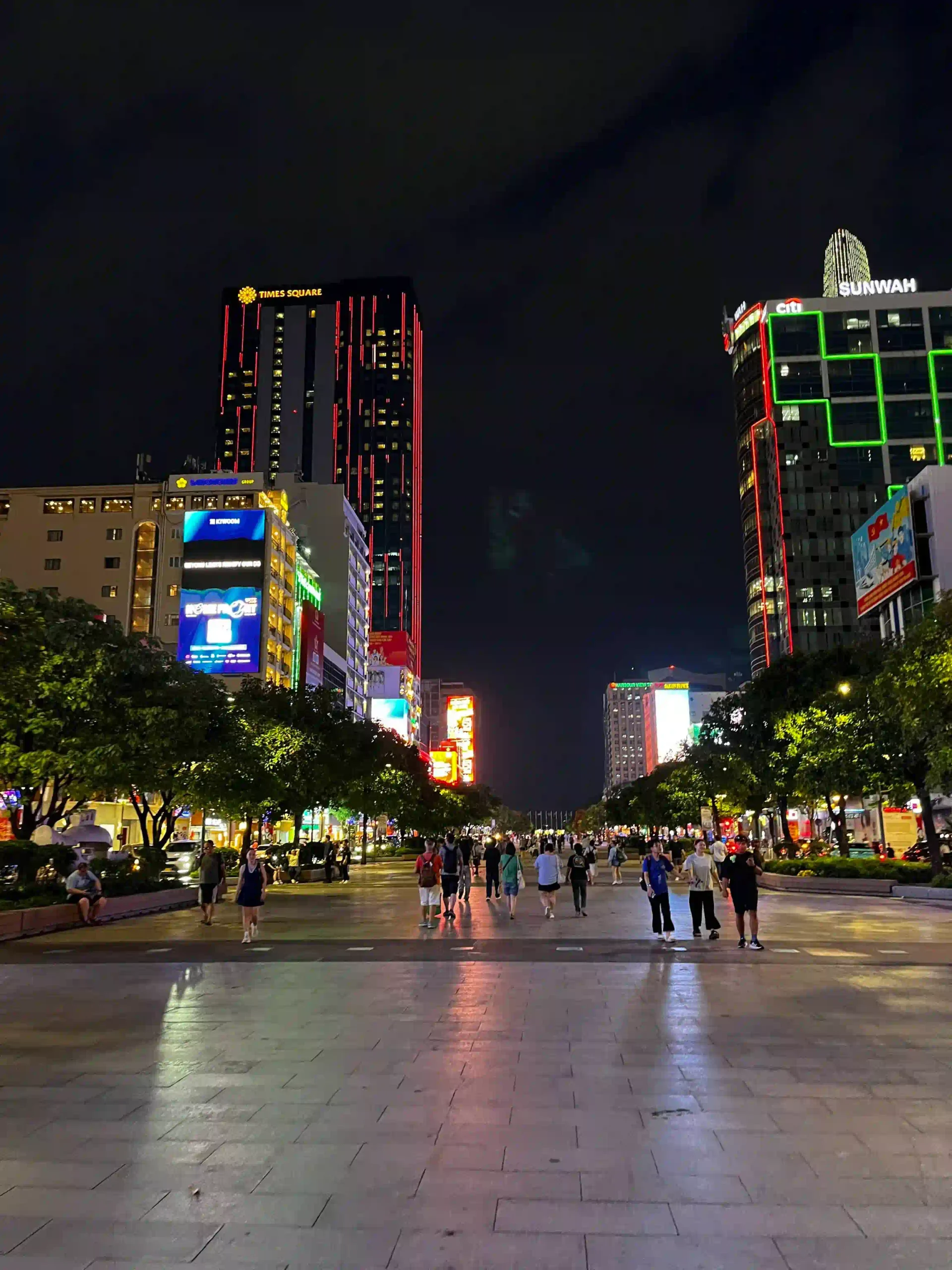The local way to spend 2 days in Ho Chi Minh City 81 Nguyen Hue Walking Street scaled Vietadvisor