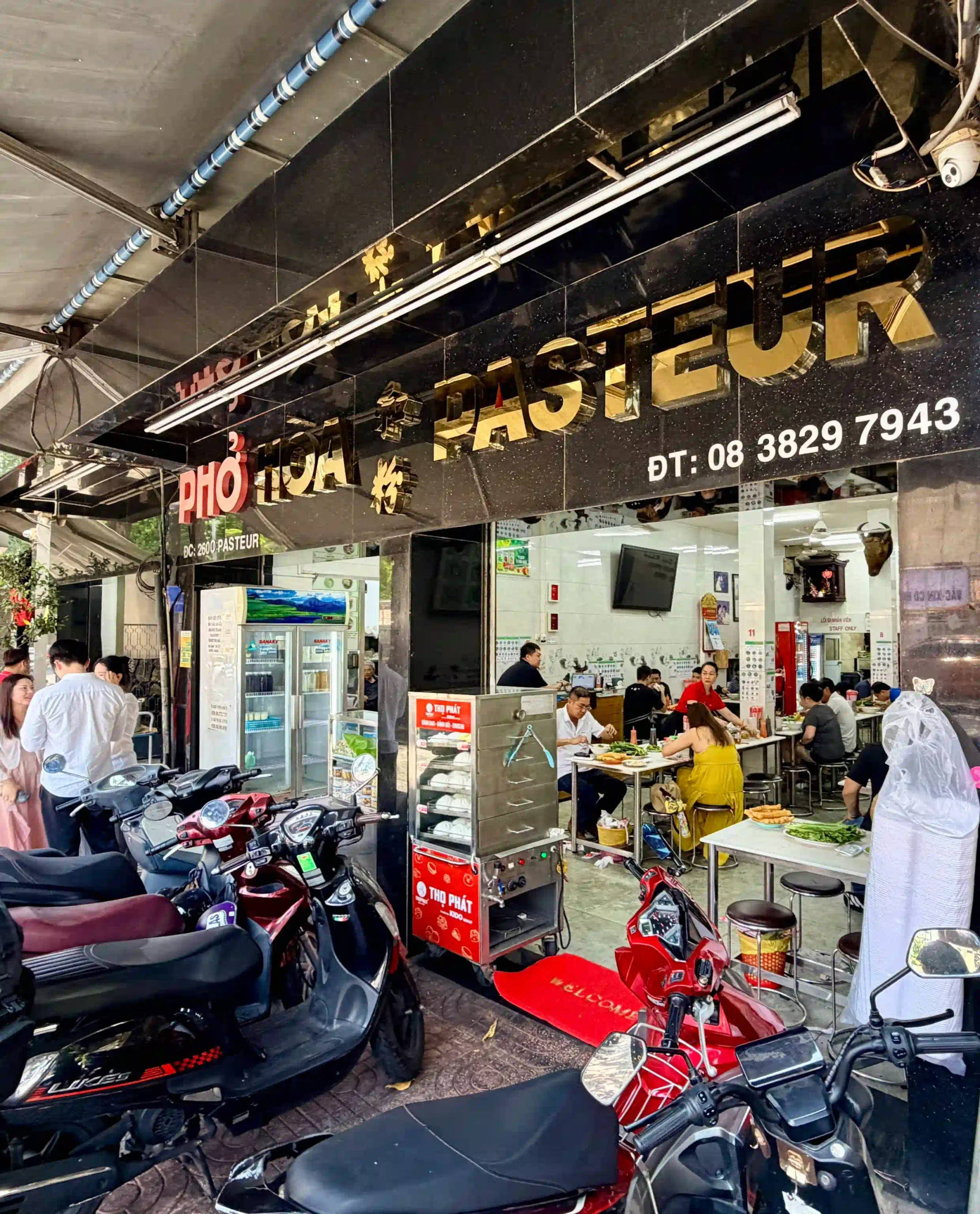 The local way to spend 2 days in Ho Chi Minh City 84 Pho Hoa Pasteur 2 scaled Vietadvisor