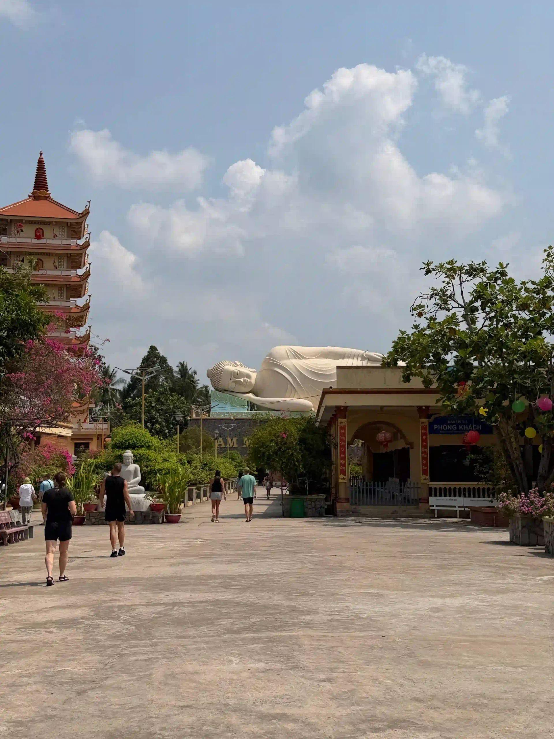 Best way to spend 5 days in Ho Chi Minh City for travelers 65 Vinh Trang Pagoda scaled Vietadvisor