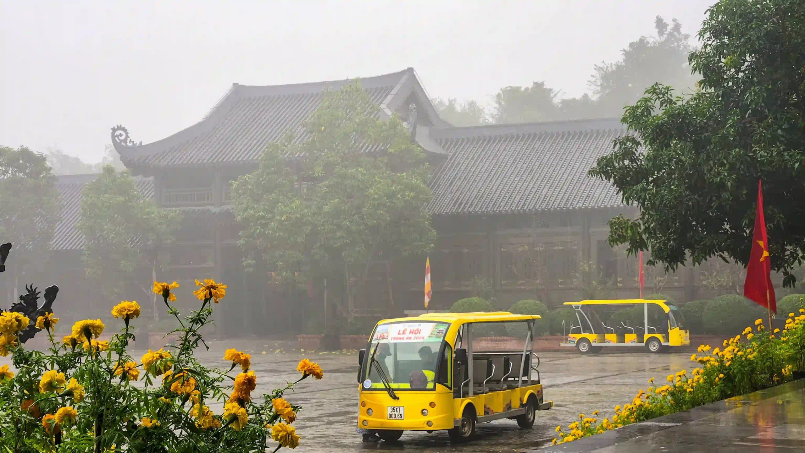 5 ways to enjoy Ninh Binh on rainy days 16 Bai Dinh Pagoda on rainny day 12 scaled Vietadvisor