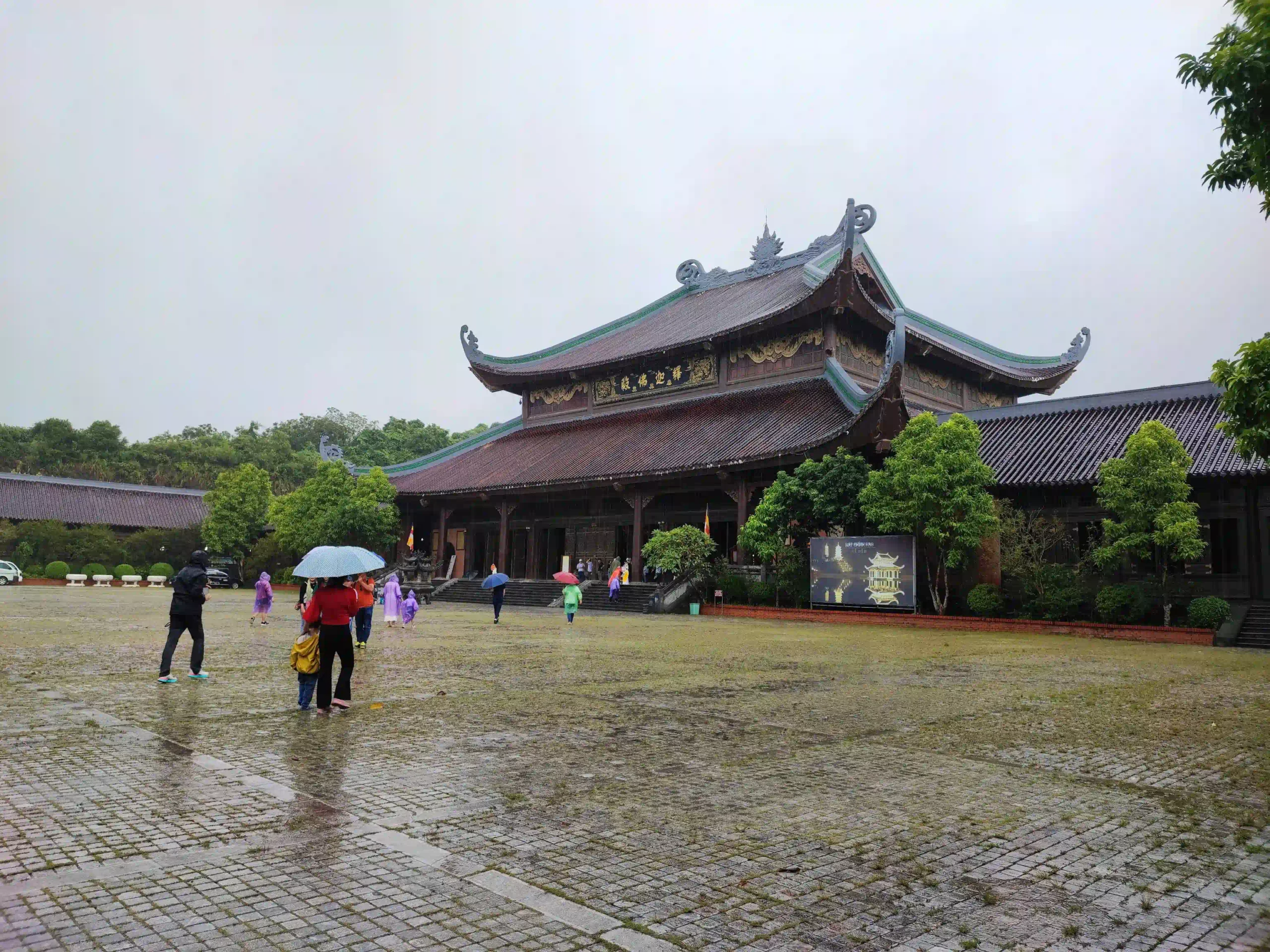5 ways to enjoy Ninh Binh on rainy days 18 Bai Dinh Pagoda on rainny day 3 scaled Vietadvisor