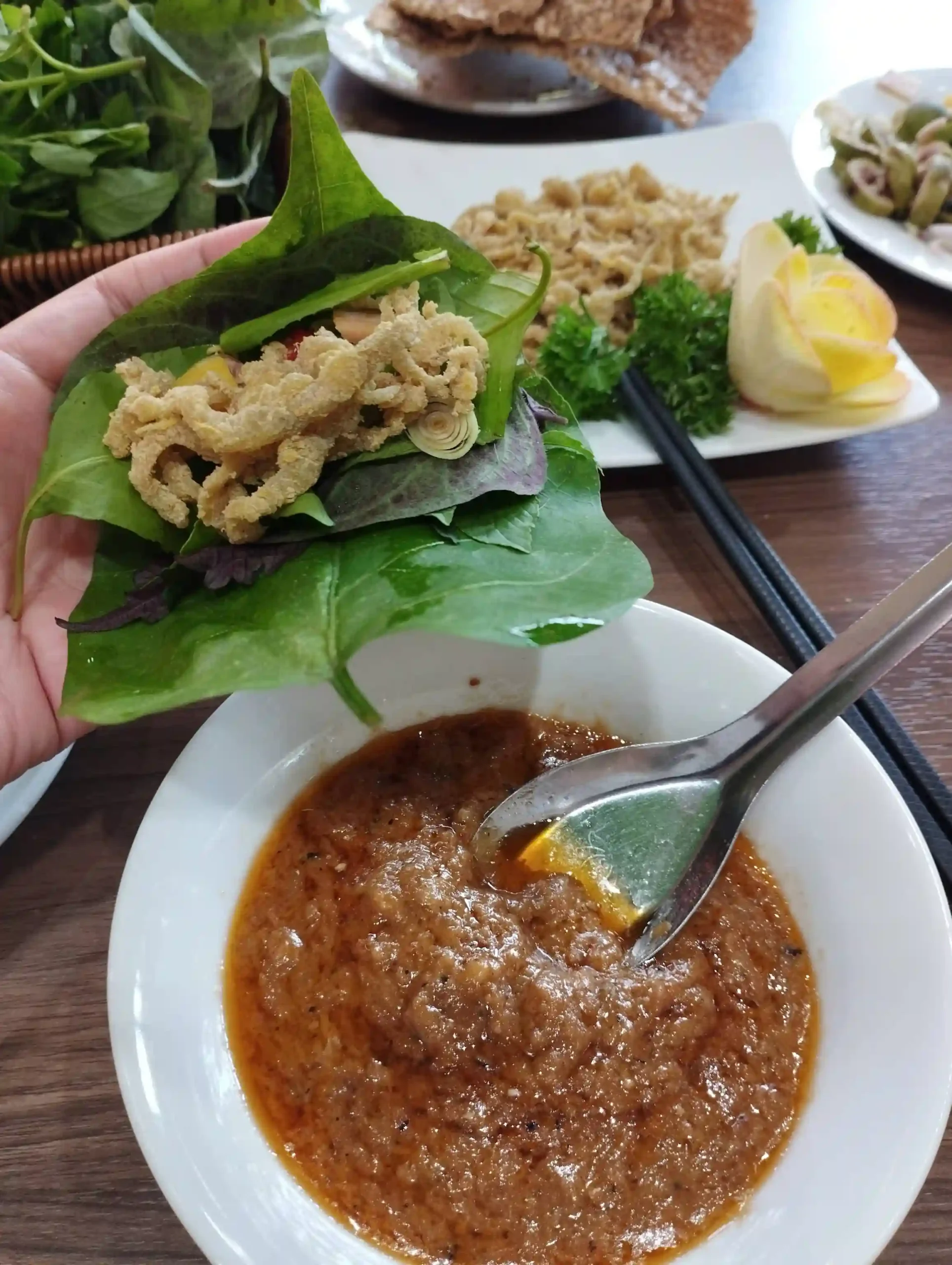 Ninh Binh food guide: What to eat and where to find it 52 Goi ca nhech eel salad 3 scaled Vietadvisor