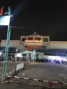 Hanh Thong Tay Night Market 2