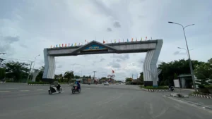 Highway 22 from Saigon northwest to Tay Ninh 2