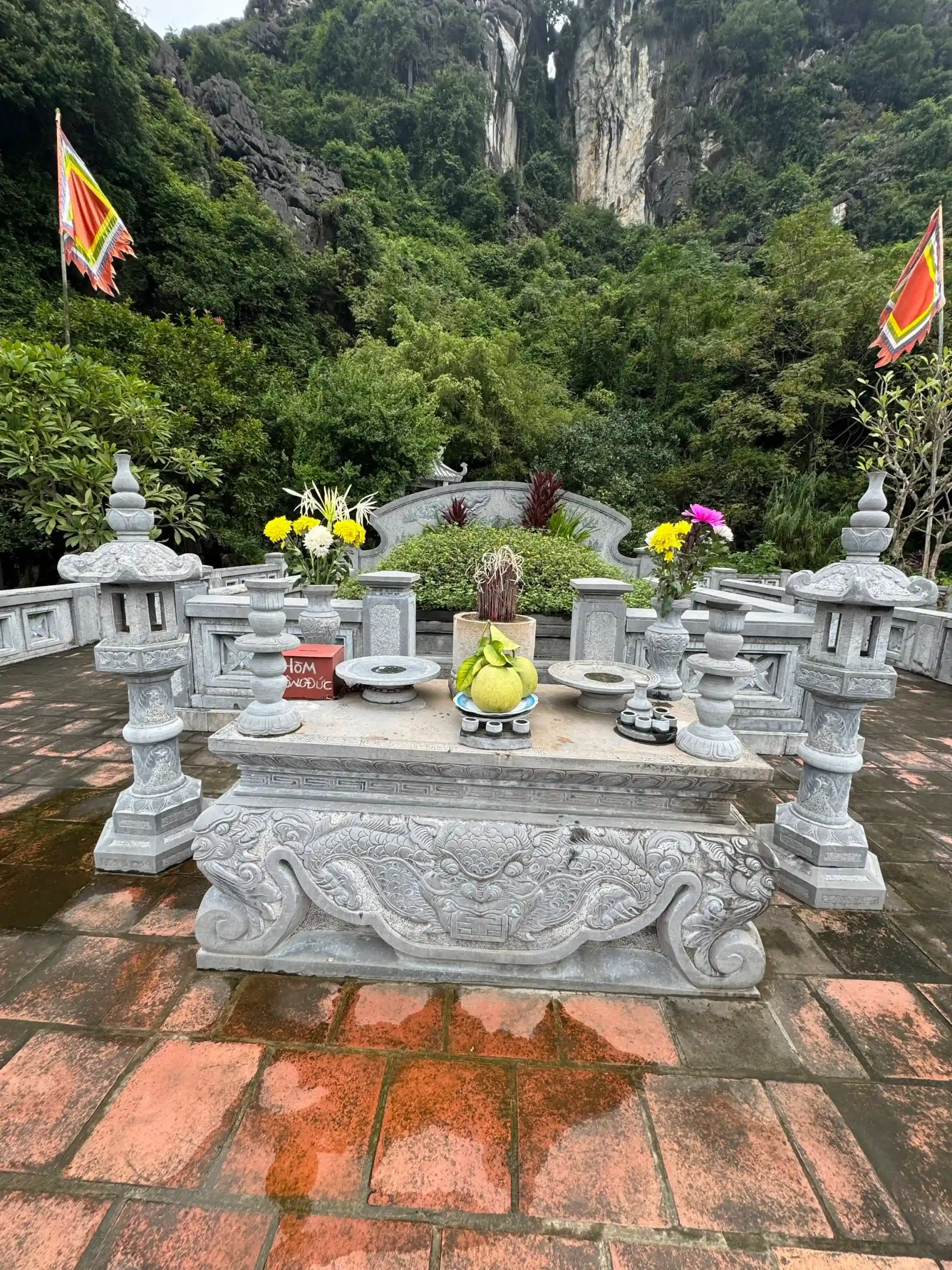 Ranking of things to do in Ninh Binh that worth your time 54 Hoa Lu Ancient Capital 2 scaled Vietadvisor
