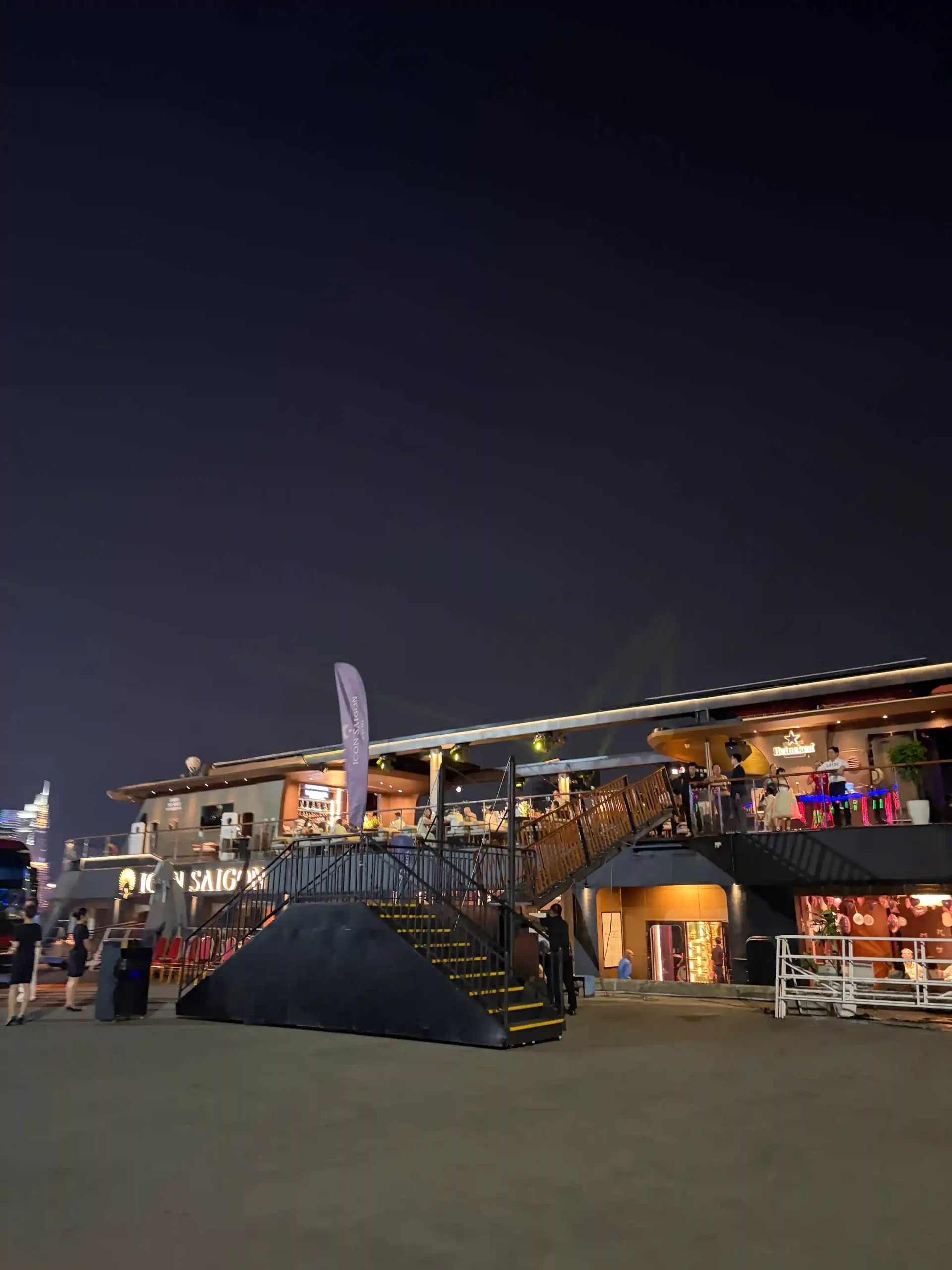 What $50 actually gets you on a Saigon river dinner cruise? 76 ICON Saigon cruise 2 scaled Vietadvisor