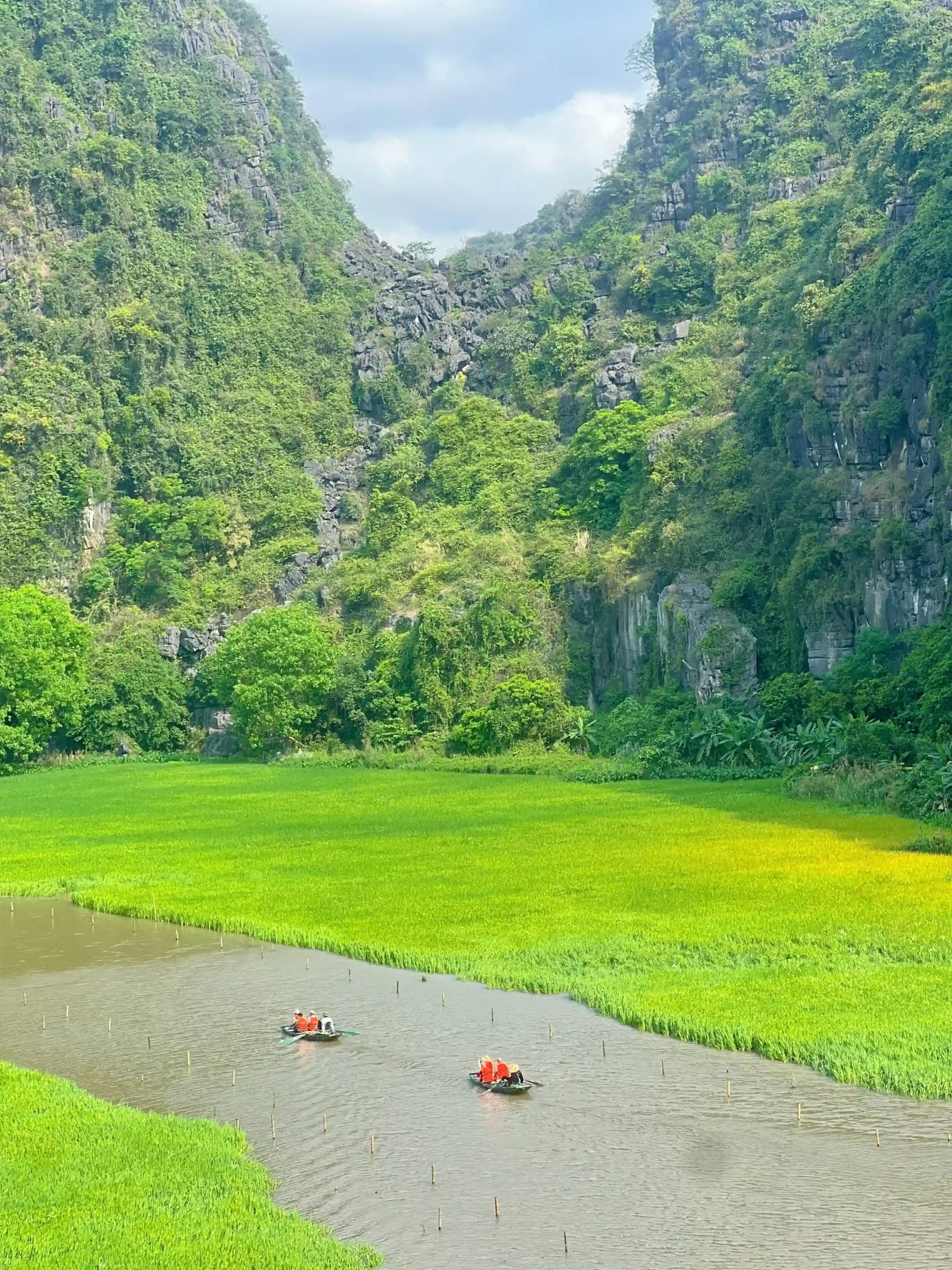 Ranking of things to do in Ninh Binh that worth your time 59 Tam Coc Boat Ride 6 scaled Vietadvisor
