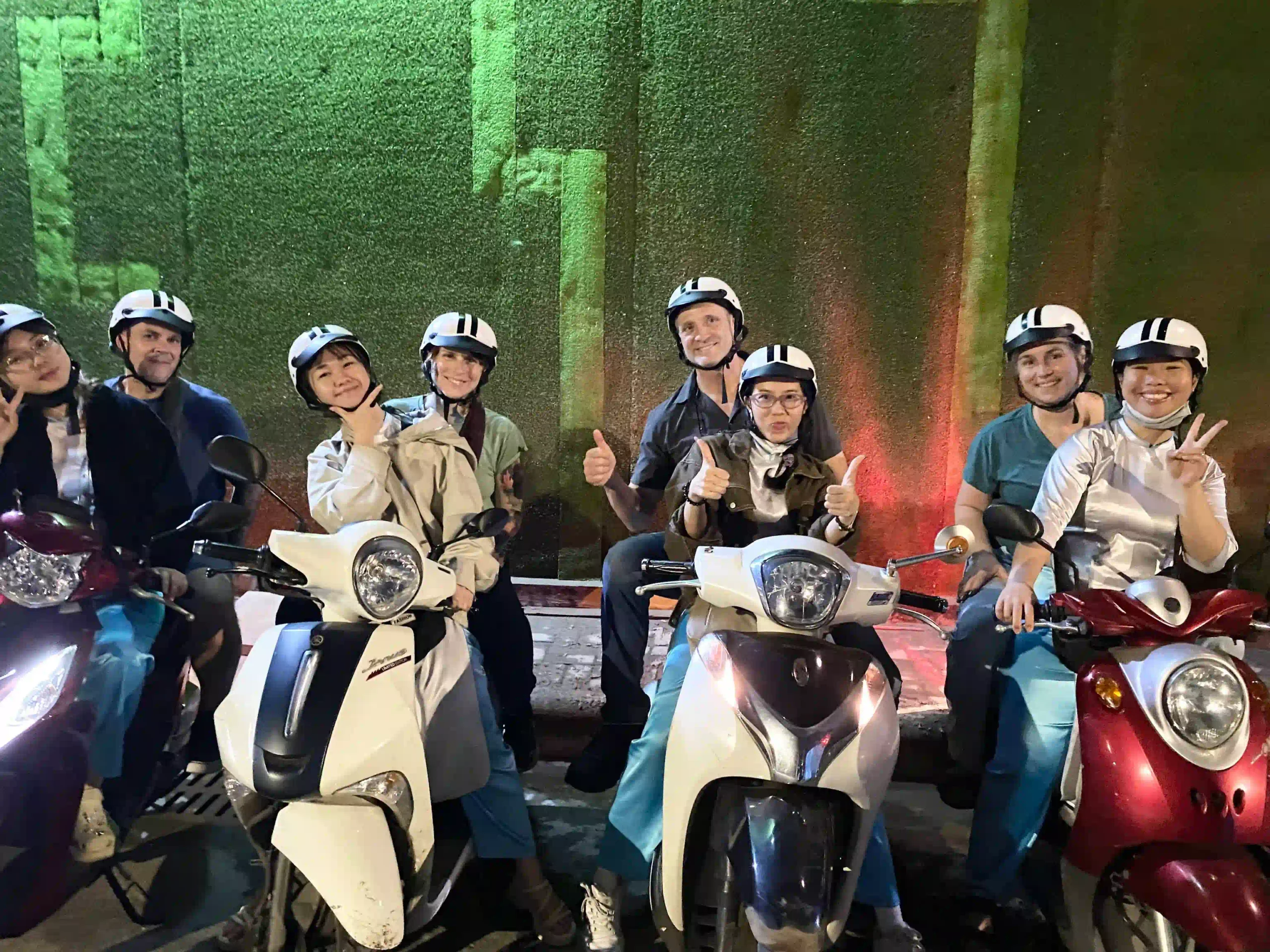 I review Ho Chi Minh City food tour vs self guided 60 XO Tours 2 scaled Vietadvisor