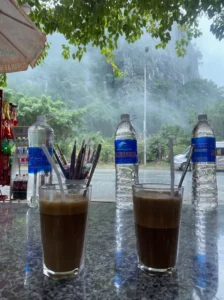 coffee in a rainny day ninh binh 2