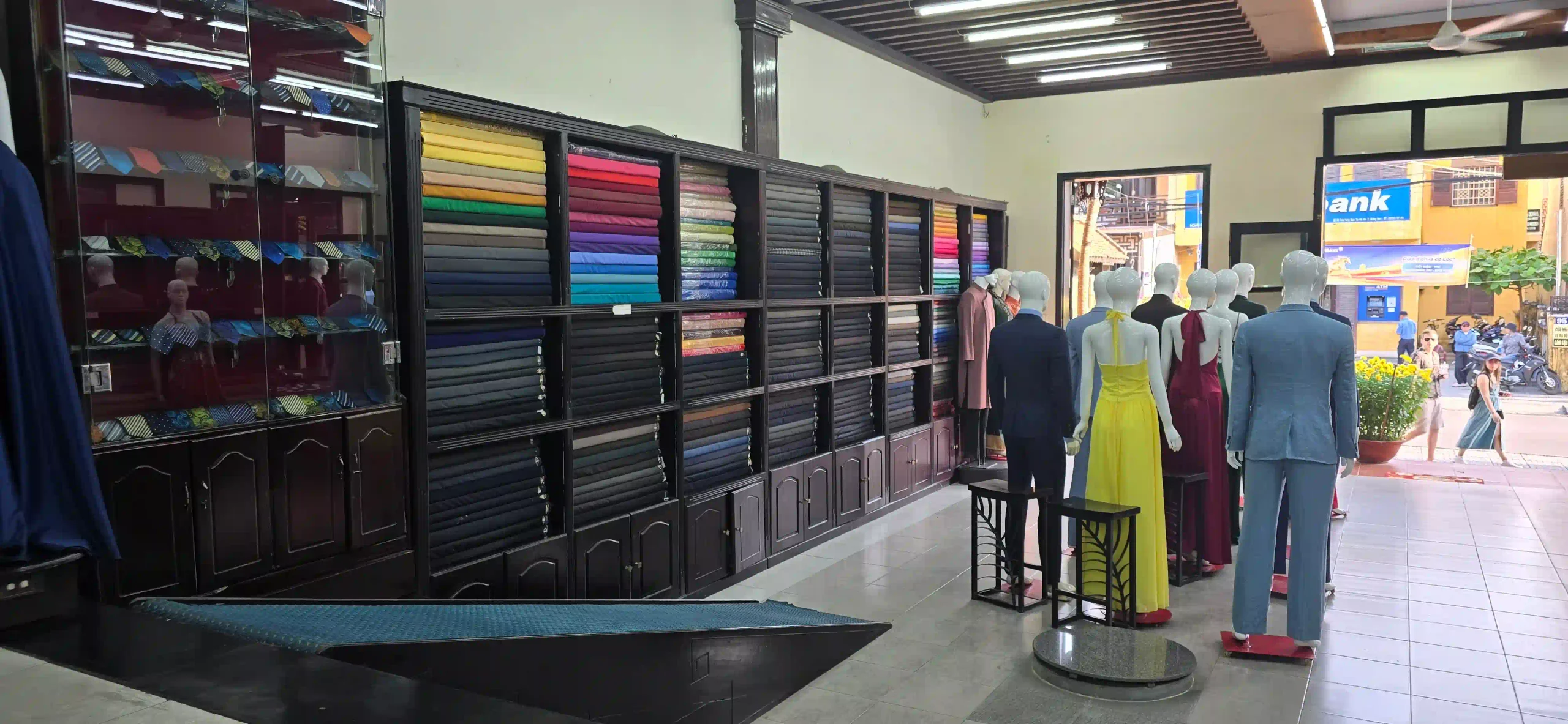 3 best custom clothes in Hoi An: Which one to choose? (2026) 20 A Dong Silk For Wool Weddings and Reordering Later scaled Vietadvisor