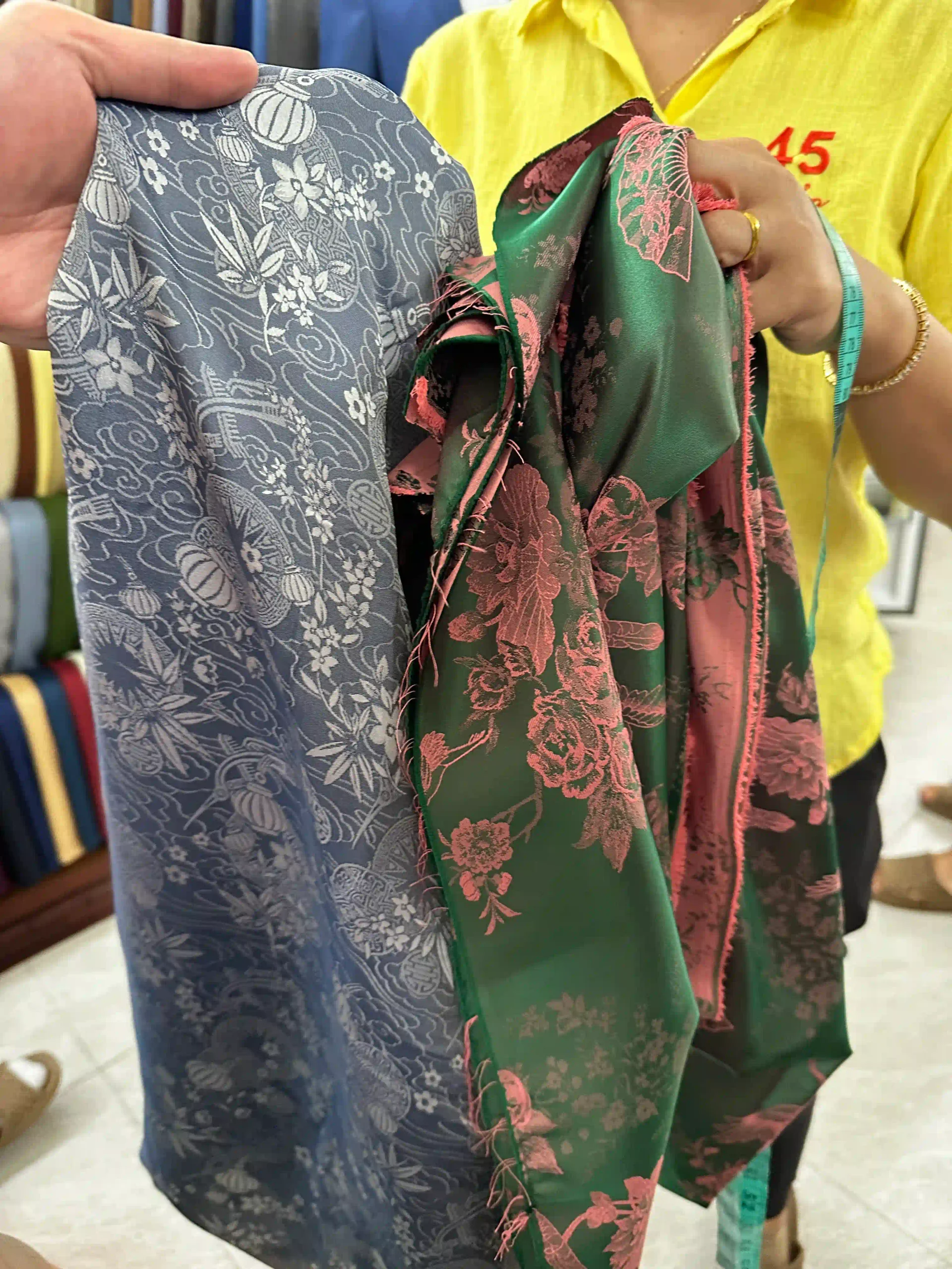 3 best custom clothes in Hoi An: Which one to choose? (2026) 32 Ao Dai Wedding Dresses and Shipping Home 2 scaled Vietadvisor