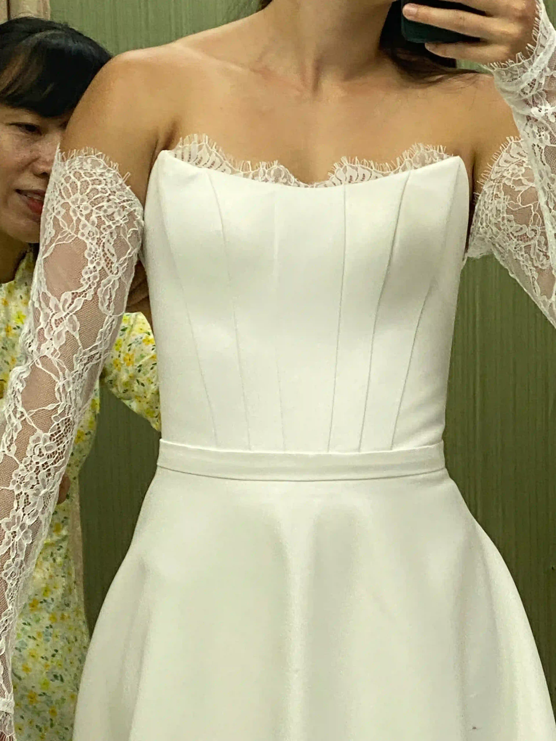 3 best custom clothes in Hoi An: Which one to choose? (2026) 34 Ao Dai Wedding Dresses and Shipping Home 4 scaled Vietadvisor