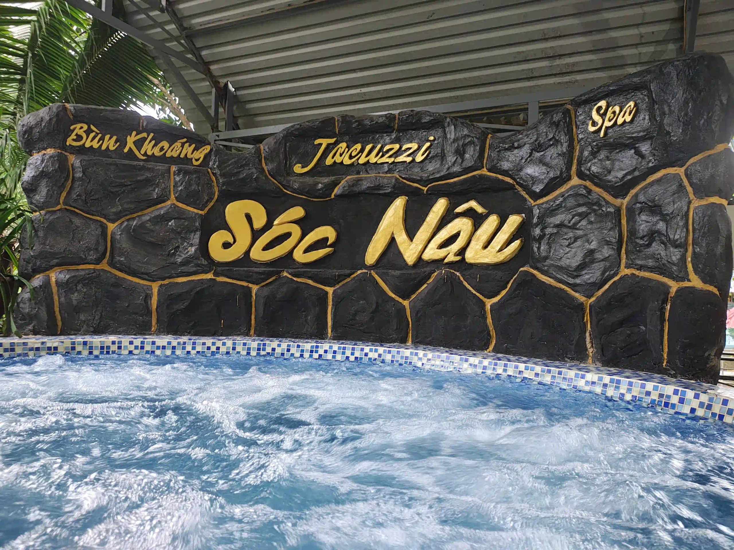 Phu Quoc massage review: 5 spas that are actually worth It 22 Around 450000 VND Soc Nau Mud Bath 3 scaled Vietadvisor