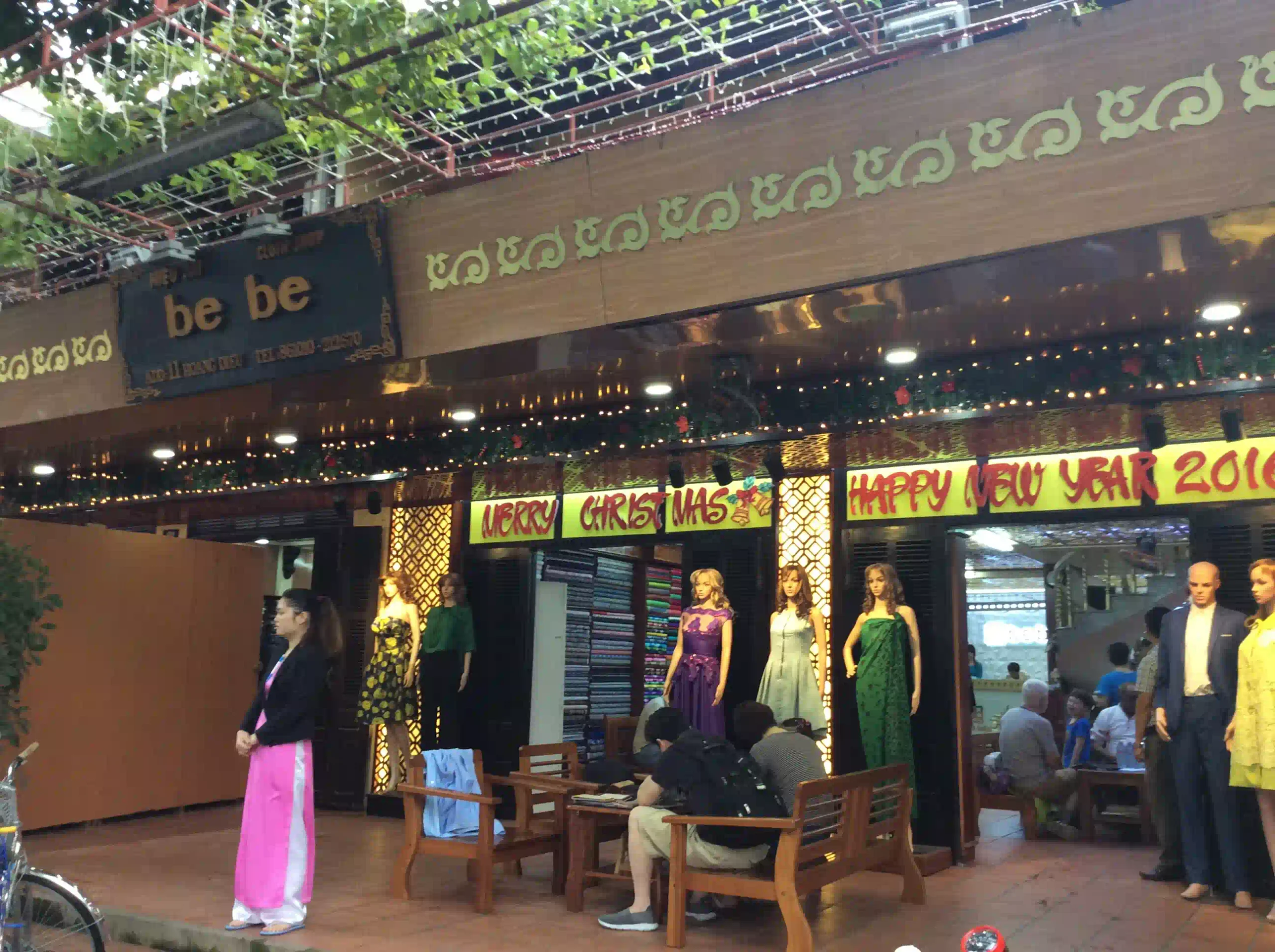 3 best custom clothes in Hoi An: Which one to choose? (2026) 2 best custom clothes in Hoi An