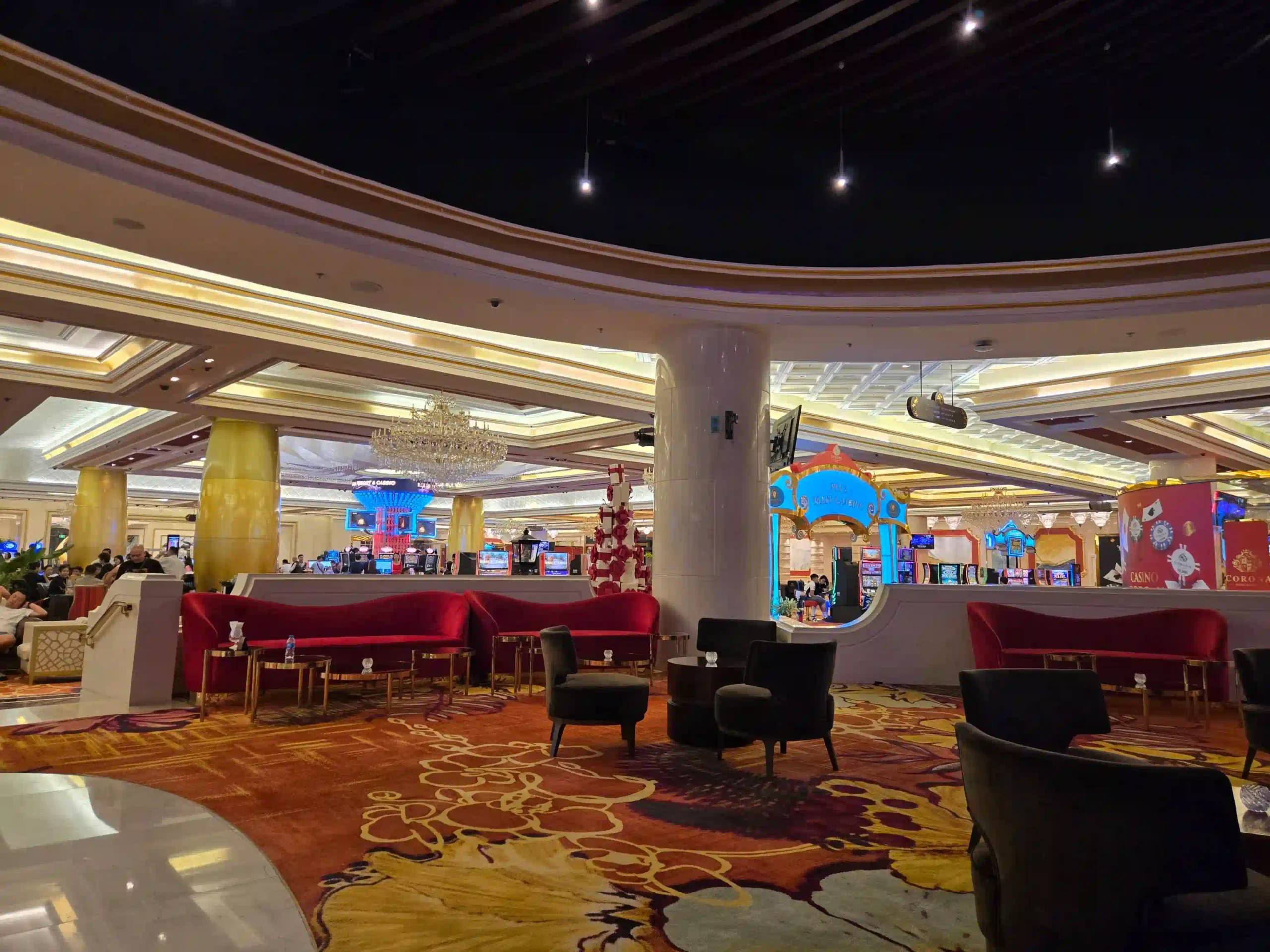 Phu Quoc nightlife: What to do after dark (expat's guide 2026) 46 Corona Casino at Bai Dai 2 scaled Vietadvisor