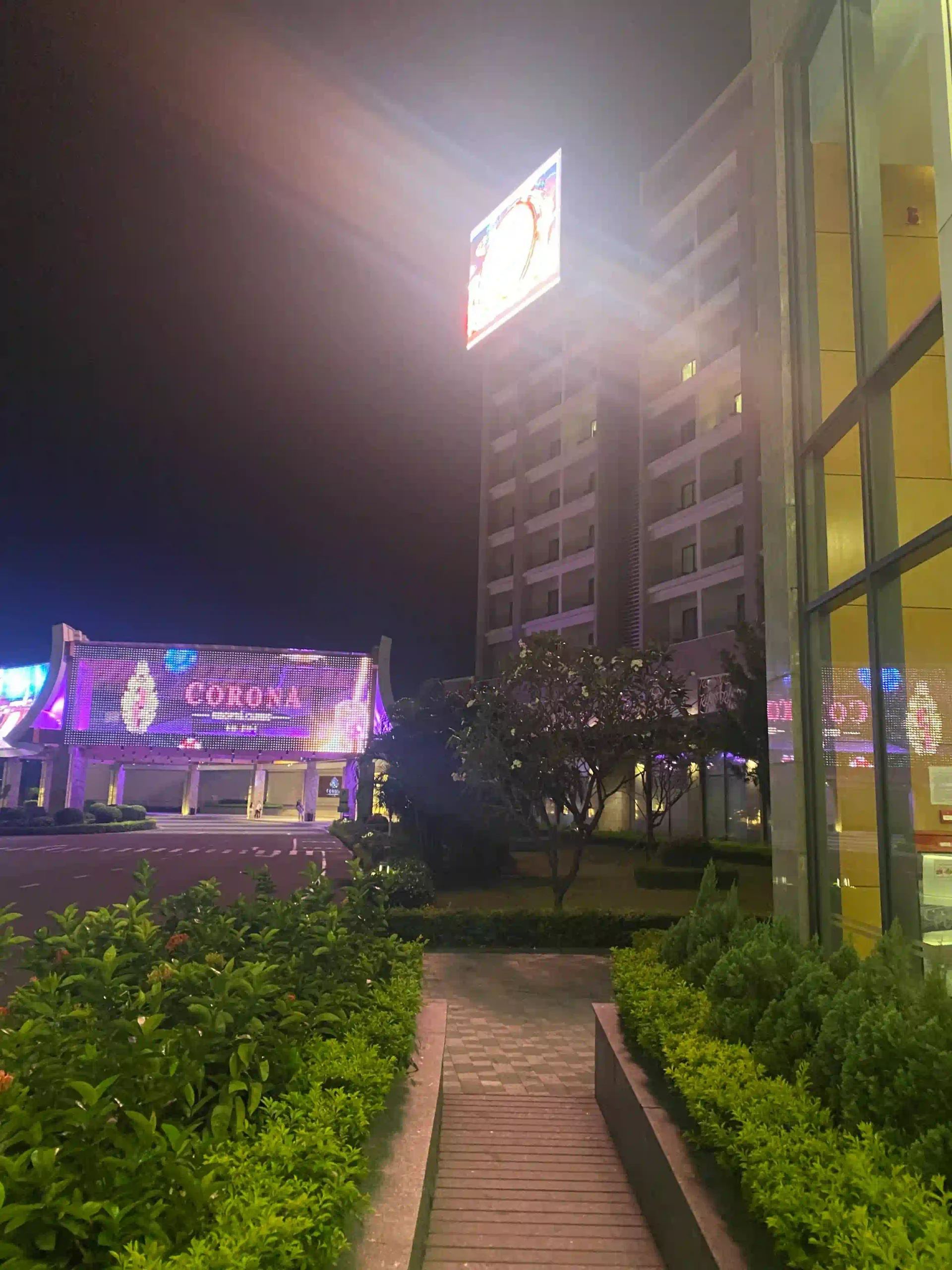 Phu Quoc nightlife: What to do after dark (expat's guide 2026) 45 Corona Casino at Bai Dai scaled Vietadvisor