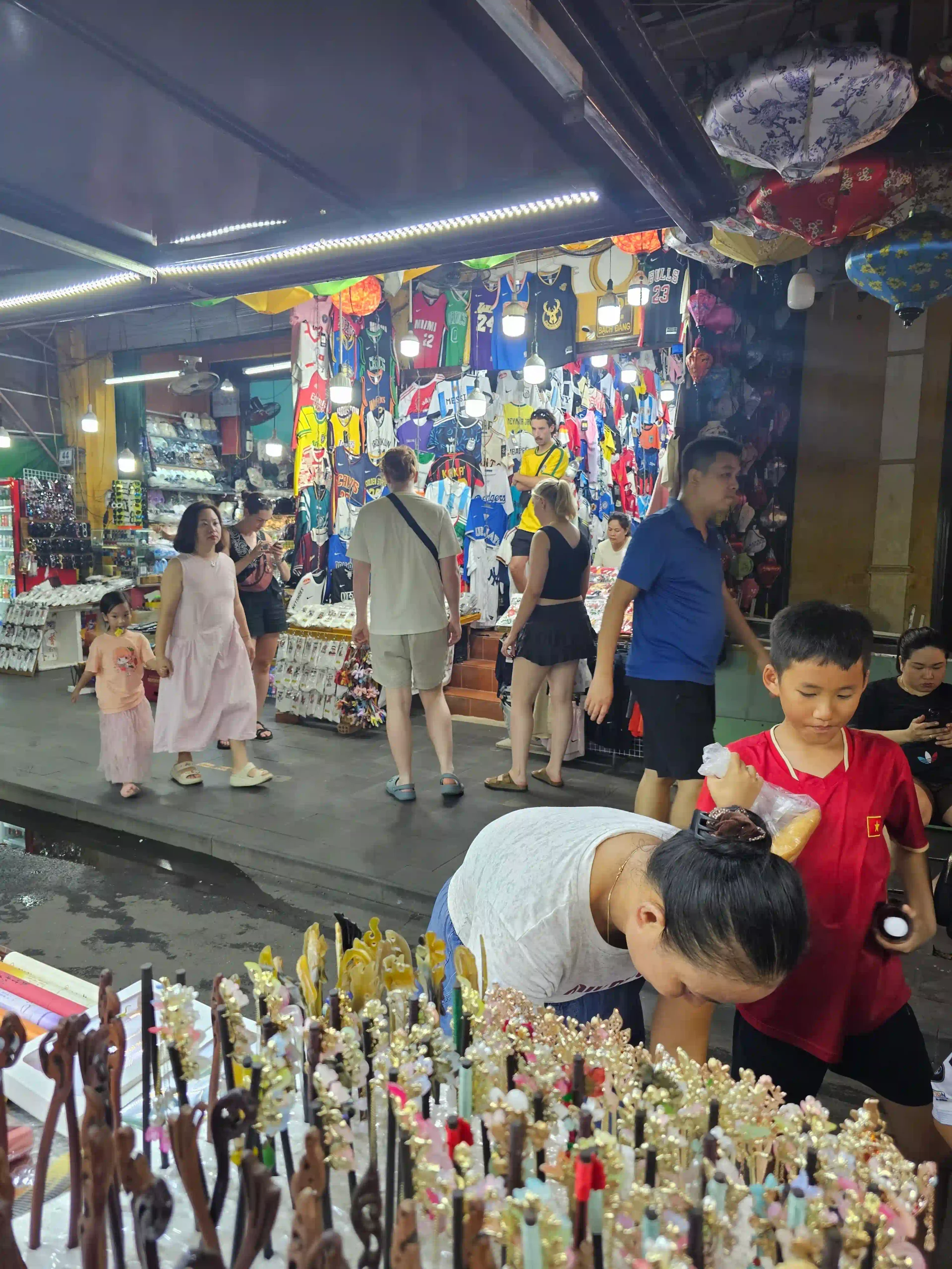 Is a Hoi An evening walking food tour worth the money? 31 Does It Include the Night Market hoi an food tour 3 scaled Vietadvisor