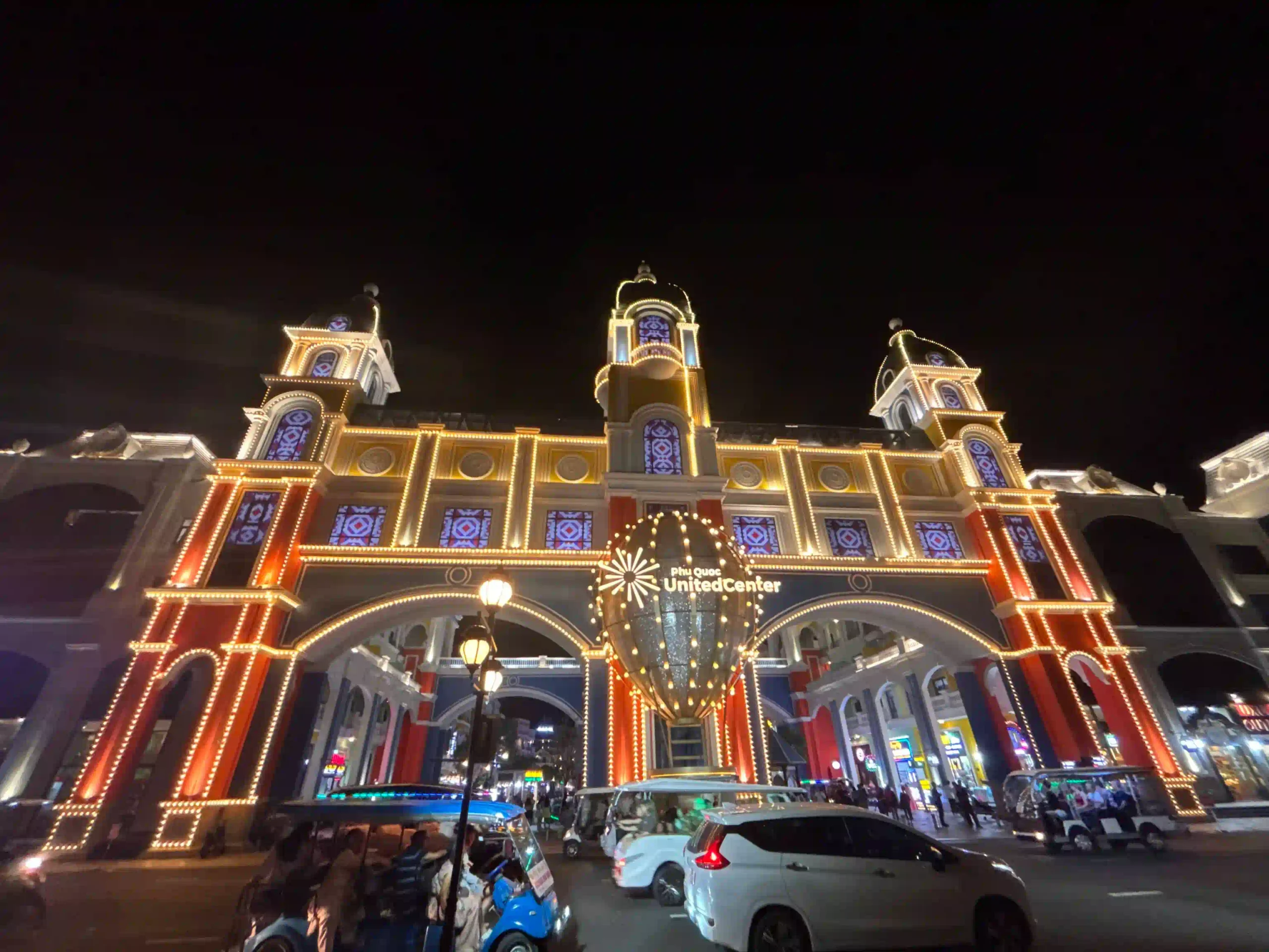 Phu Quoc nightlife: What to do after dark (expat's guide 2026) 35 Grand World in the North phu quoc 2 scaled Vietadvisor