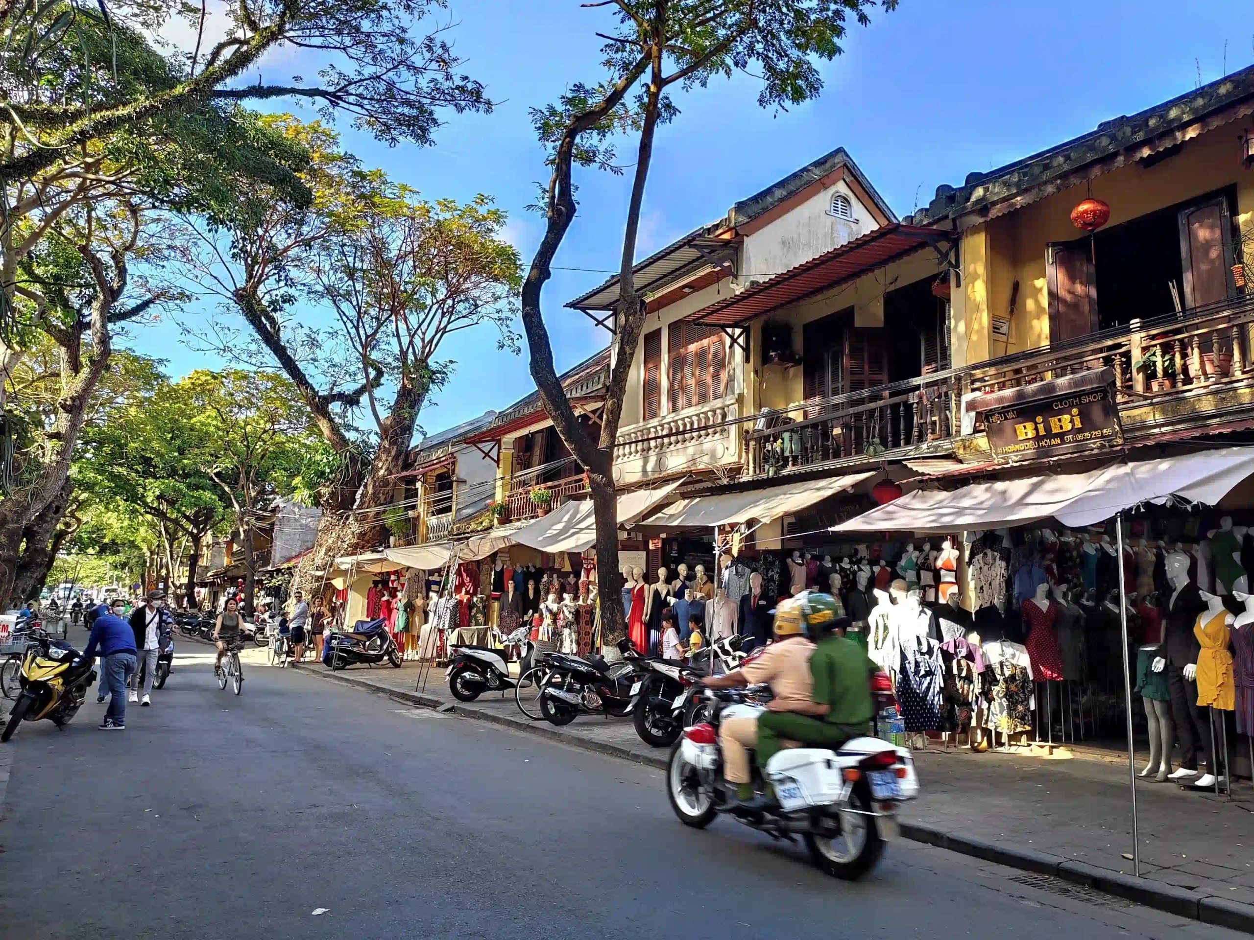 My 7 favorite things to do in Hoi An as an expat 8 Hoi An Ancient Town Before 9am 3 scaled Vietadvisor