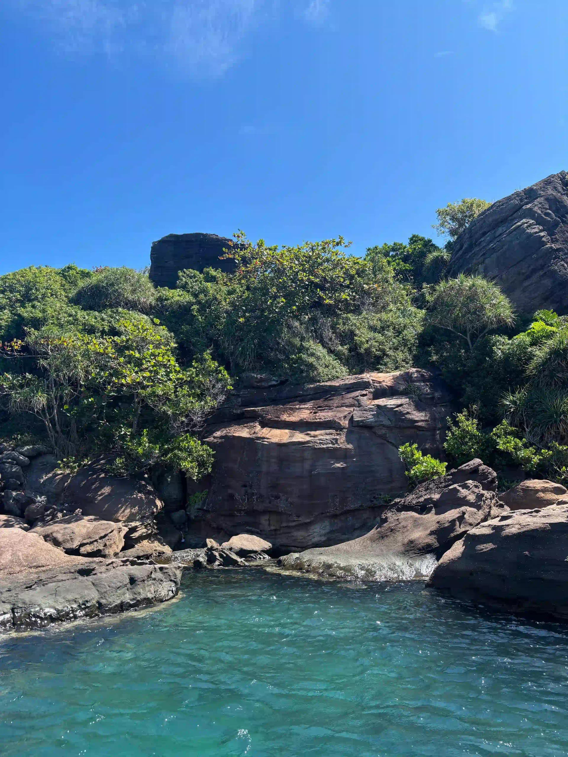 VIP Phu Quoc snorkeling tour review by an expat (4-Islands) 12 Hon Gam Ghi The Snorkeling Stop 8 scaled Vietadvisor