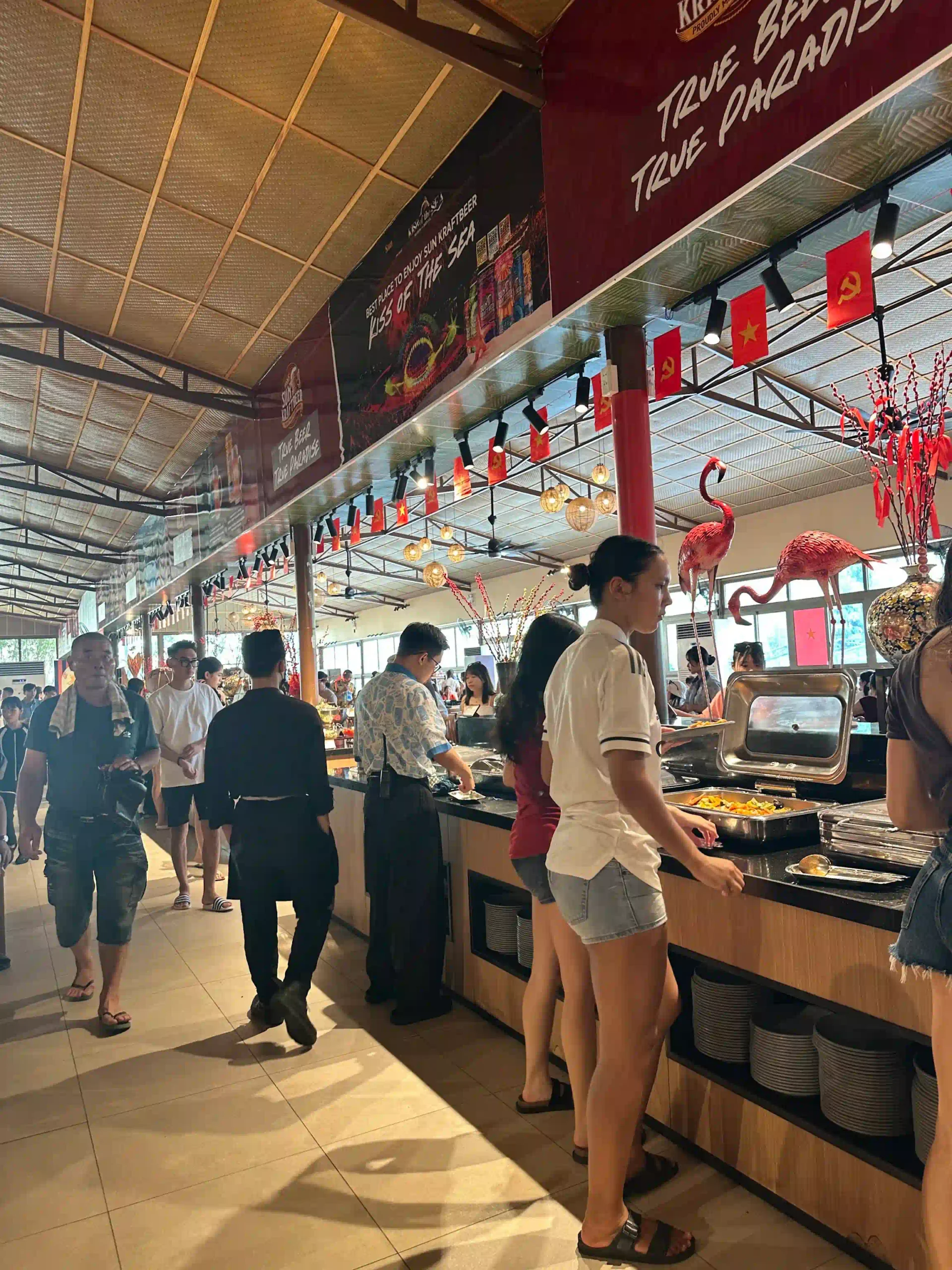 VIP Phu Quoc snorkeling tour review by an expat (4-Islands) 20 Hon Thom Lunch Aquatopia and the Cable Car 2 scaled Vietadvisor