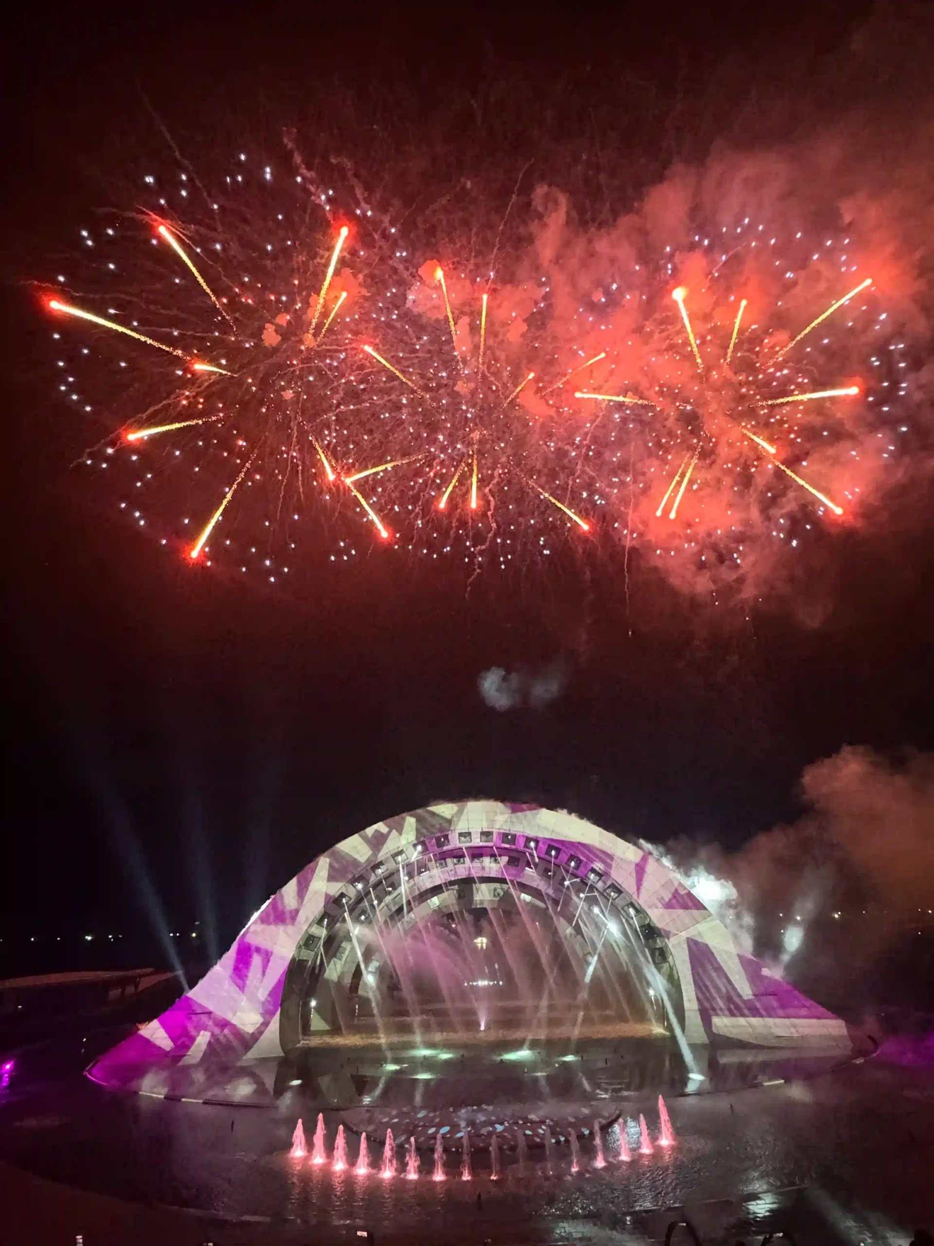 Phu Quoc nightlife: What to do after dark (expat's guide 2026) 32 Kiss of the Sea scaled Vietadvisor