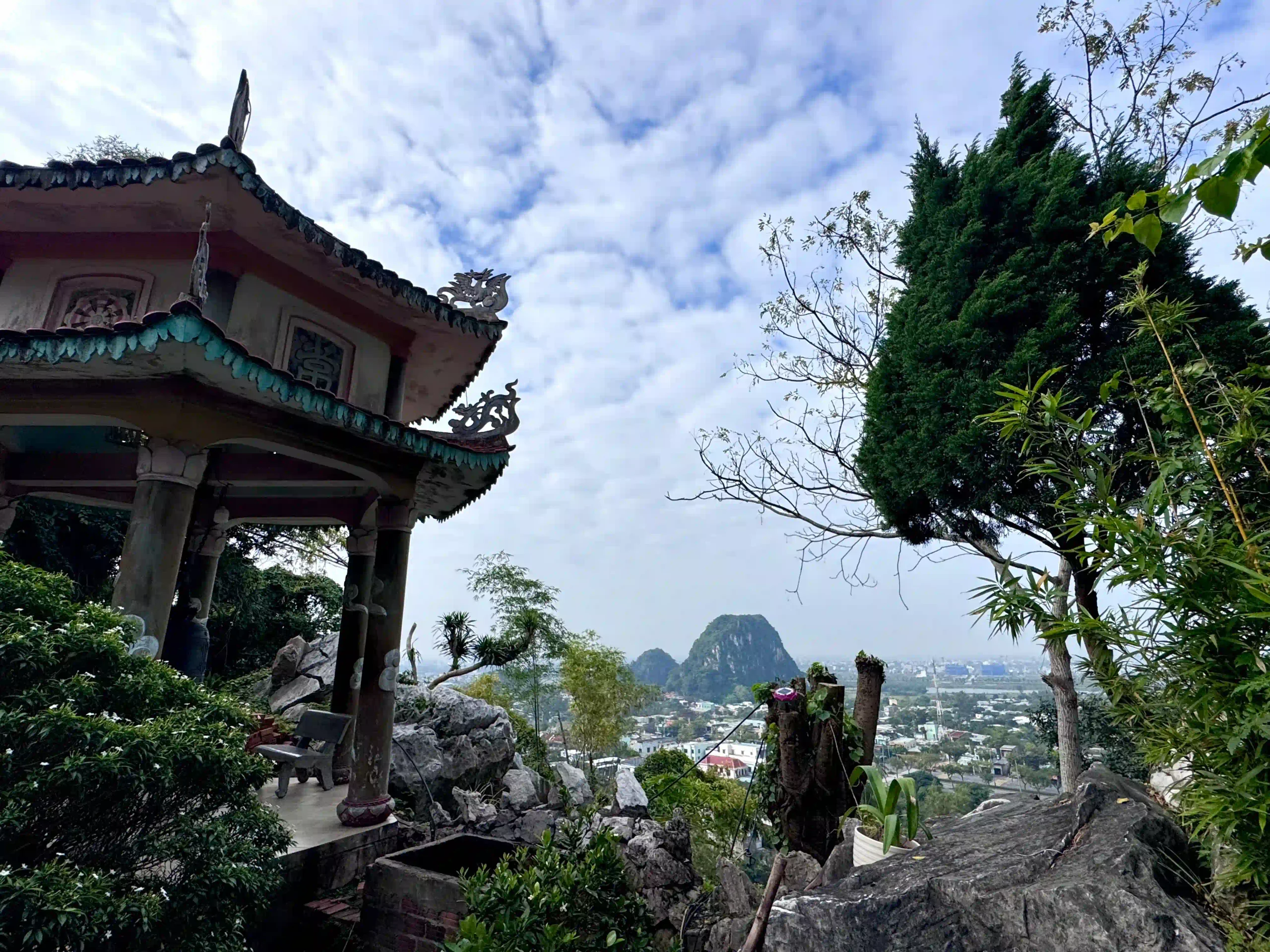 Hai Van Pass easy rider (Hoi An to Hue): Solo female guide 4 Marble Mountains or the Lady Buddha 2 scaled Vietadvisor